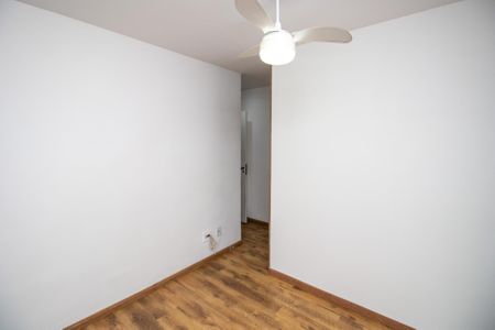 Apartamento à venda com 120m², 3 quartos e 2 vagas Apartamento à venda com 120m², 3 quartos e 2 vagasSuite