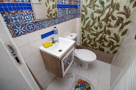 Apartamento à venda com 120m², 3 quartos e 2 vagas Apartamento à venda com 120m², 3 quartos e 2 vagasBanheiro de serviço