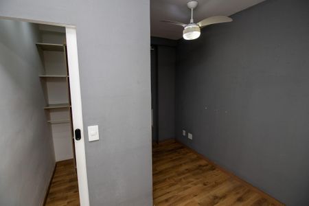 Apartamento à venda com 120m², 3 quartos e 2 vagas Apartamento à venda com 120m², 3 quartos e 2 vagasQuarto 1