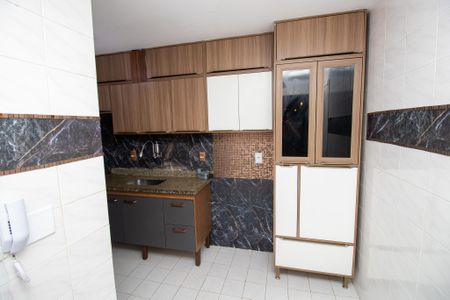 Apartamento à venda com 120m², 3 quartos e 2 vagas Apartamento à venda com 120m², 3 quartos e 2 vagasCozinha
