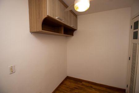 Apartamento à venda com 120m², 3 quartos e 2 vagas Apartamento à venda com 120m², 3 quartos e 2 vagasQuarto 2