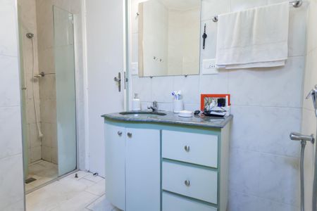 Apartamento à venda com 120m², 4 quartos e 1 vagaBanheiro Social