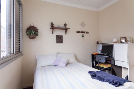 Apartamento à venda com 120m², 4 quartos e 1 vagaQuarto 2