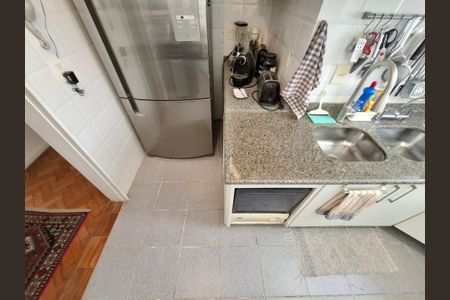 Apartamento à venda com 200m², 4 quartos e 1 vaga Apartamento à venda com 200m², 4 quartos e 1 vagaCozinha