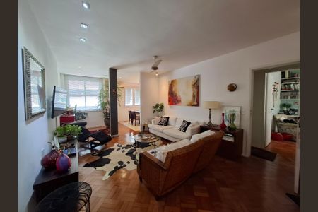 Apartamento à venda com 200m², 4 quartos e 1 vaga Apartamento à venda com 200m², 4 quartos e 1 vagaSala