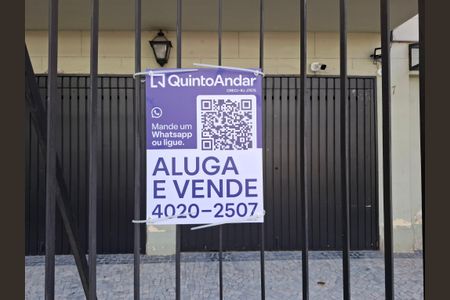 Apartamento à venda com 200m², 4 quartos e 1 vaga Apartamento à venda com 200m², 4 quartos e 1 vagaPlaquinha