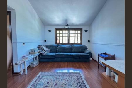 Casa de condomínio à venda com 320m², 4 quartos e 6 vagas Casa de condomínio à venda com 320m², 4 quartos e 6 vagasFoto 22