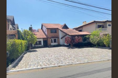Casa de condomínio à venda com 320m², 4 quartos e 6 vagas Casa de condomínio à venda com 320m², 4 quartos e 6 vagasFoto 01