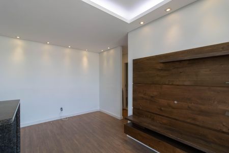 Sala de apartamento para alugar com 2 quartos, 55m² em Vila Galvão, Guarulhos