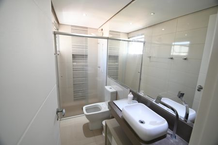 Banheiro de apartamento para alugar com 1 quarto, 44m² em Centro, Campinas