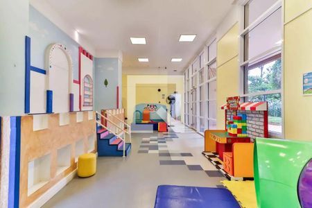 Apartamento para alugar com 171m², 3 quartos e 3 vagas Apartamento para alugar com 171m², 3 quartos e 3 vagasÁrea comum - Brinquedoteca