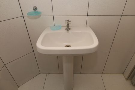 Casa à venda com 147m², 3 quartos e 1 vagaBanheiro 2