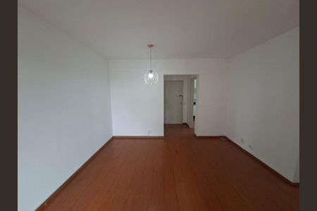 Apartamento à venda com 78m², 2 quartos e 1 vaga