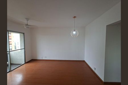 Apartamento à venda com 78m², 2 quartos e 1 vaga