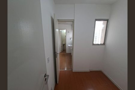Apartamento à venda com 78m², 2 quartos e 1 vaga