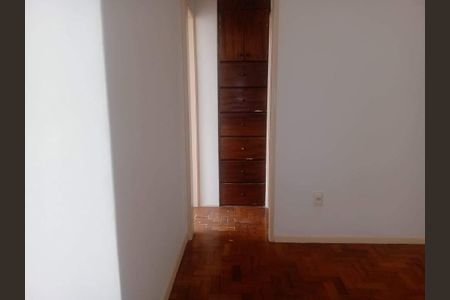 Apartamento à venda com 48m², 1 quarto e sem vaga