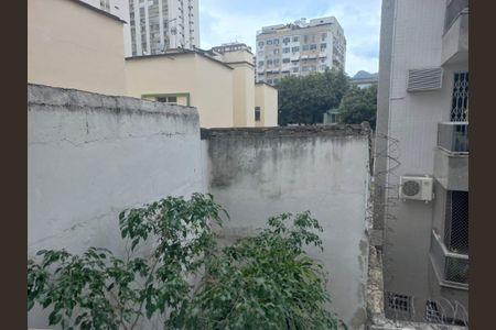 Apartamento à venda com 85m², 2 quartos e sem vaga