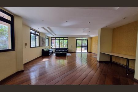 Apartamento para alugar com 274m², 3 quartos e 4 vagasÁrea comum - Salão de festas