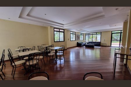 Apartamento para alugar com 274m², 3 quartos e 4 vagasÁrea comum - Salão de festas