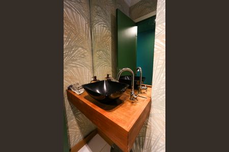 Apartamento para alugar com 274m², 3 quartos e 4 vagasLavabo