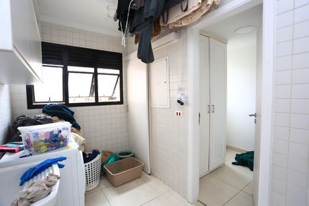Apartamento para alugar com 274m², 3 quartos e 4 vagasÁrea de Serviço