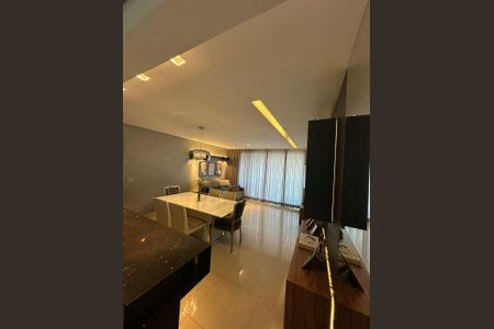 Apartamento à venda com 4 quartos, 121m² em Fernão Dias, Belo Horizonte