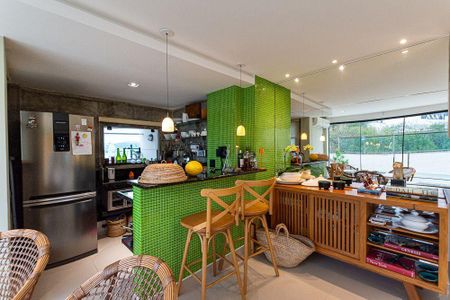 Apartamento à venda com 1 quarto, 111m² em Ingá, Niterói