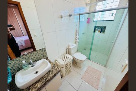 Casa à venda com 3 quartos, 284m² em Sinimbu, Belo Horizonte