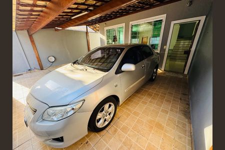 Casa à venda com 284m², 3 quartos e 2 vagas