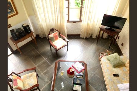 Casa à venda com 3 quartos, 217m² em Piratininga, Niterói
