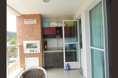Apartamento à venda com 2 quartos, 75m² em Itaipu, Niterói