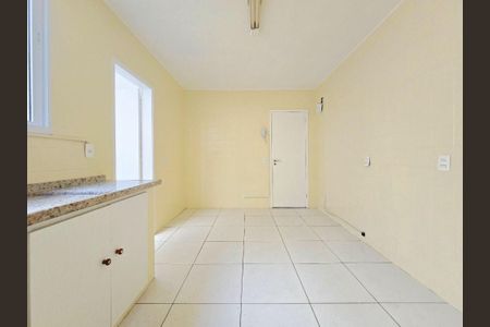 Apartamento à venda com 4 quartos, 235m² em Icaraí, Niterói