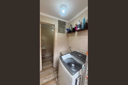 Casa à venda com 131m², 2 quartos e 2 vagas Casa à venda com 131m², 2 quartos e 2 vagasÁrea de Serviço