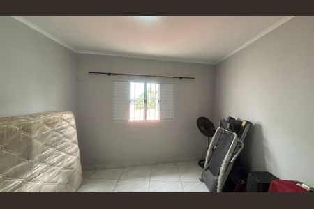 Casa à venda com 131m², 2 quartos e 2 vagas Casa à venda com 131m², 2 quartos e 2 vagasQuarto 2