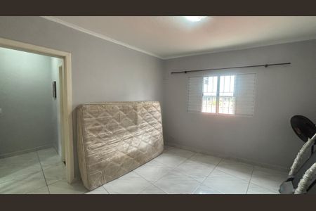 Casa à venda com 131m², 2 quartos e 2 vagas Casa à venda com 131m², 2 quartos e 2 vagasQuarto 2