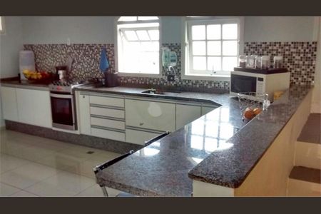 Casa à venda com 3 quartos, 260m² em Jardim Caçula, Jundiaí