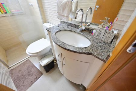 Apartamento para alugar com 81m², 3 quartos e 2 vagas Apartamento para alugar com 81m², 3 quartos e 2 vagasBanheiro Social
