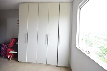 Apartamento para alugar com 81m², 3 quartos e 2 vagas Apartamento para alugar com 81m², 3 quartos e 2 vagasQuarto 2