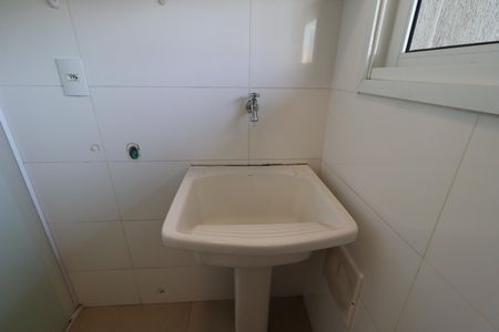 Apartamento para alugar com 65m², 2 quartos e 2 vagas Apartamento para alugar com 65m², 2 quartos e 2 vagasÁrea de Serviço