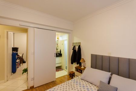 Apartamento à venda com 97m², 3 quartos e 2 vagasSuíte