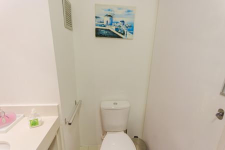 Apartamento à venda com 97m², 3 quartos e 2 vagasBanheiro