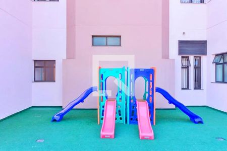 Apartamento à venda com 97m², 3 quartos e 2 vagasÁrea comum - Playground