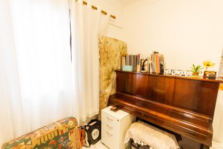 Apartamento à venda com 97m², 3 quartos e 2 vagasQuarto 2