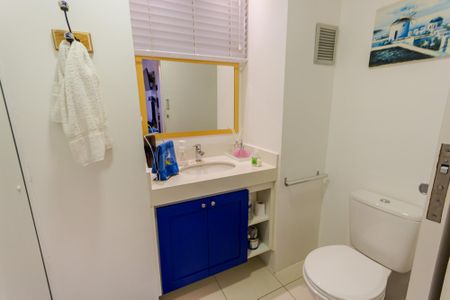 Apartamento à venda com 97m², 3 quartos e 2 vagasBanheiro