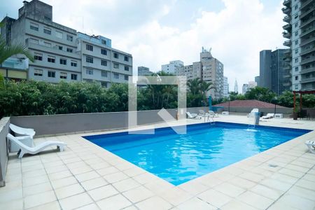 Apartamento à venda com 35m², 1 quarto e 1 vaga Apartamento à venda com 35m², 1 quarto e 1 vagaÁrea comum - Piscina