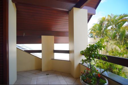 Casa à venda com 459m², 3 quartos e 6 vagasvaranda da Suíte 3