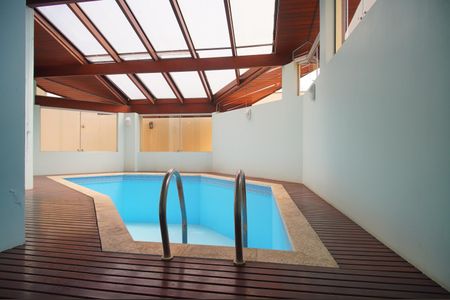 Casa à venda com 459m², 3 quartos e 6 vagasÁrea comum - Piscina