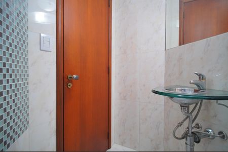 Casa à venda com 459m², 3 quartos e 6 vagasLavabo