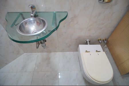 Casa à venda com 459m², 3 quartos e 6 vagasLavabo