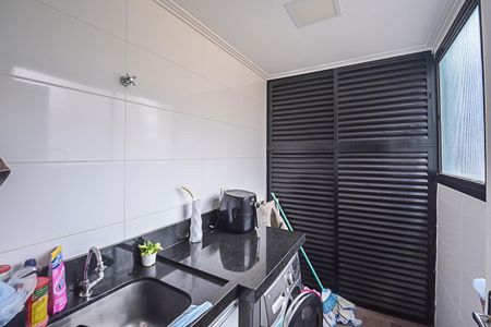 Apartamento à venda com 98m², 3 quartos e 1 vaga Apartamento à venda com 98m², 3 quartos e 1 vagaÁrea de Serviço